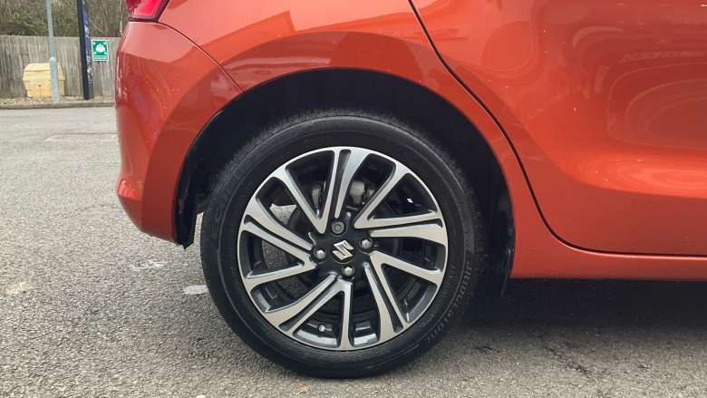 Suzuki Swift 1.2 Dualjet 83 12V Hybrid SZ5 5dr Auto Petrol Hatchback